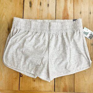 NWT Dicks Sporting‎ Good Women's Shorts High Rise Stride 2X Heather Gray
